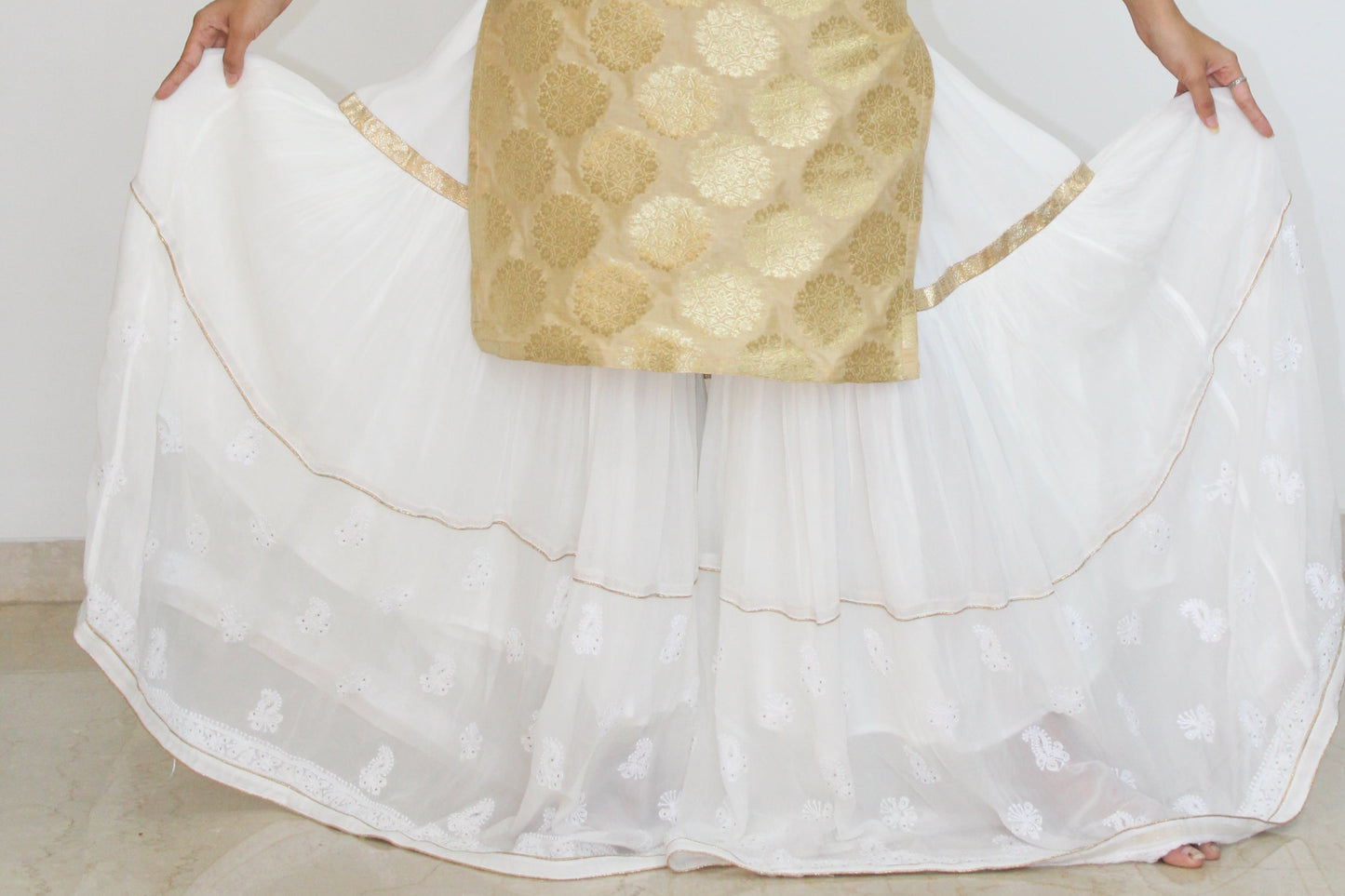 WHITE AND GOLDEN GHARARA