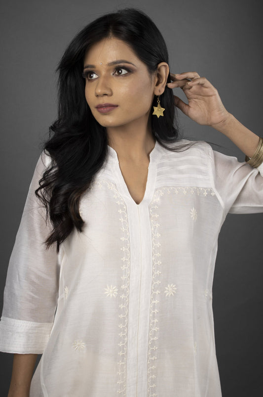 CHANDERI OFF-WHITE KURTA
