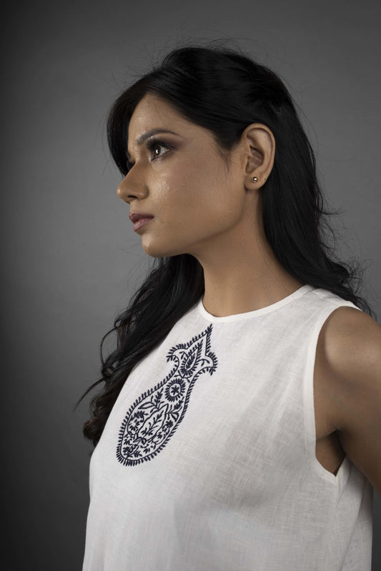 LINEN MOTIF SHORT DRESS